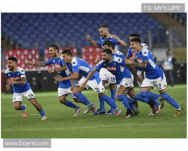 西甲焦点战那不勒斯与里昂平局点球大战引发争议与热议